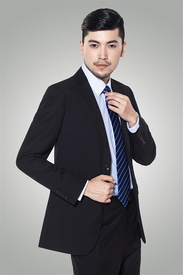 赵艳平品牌视觉系统总监